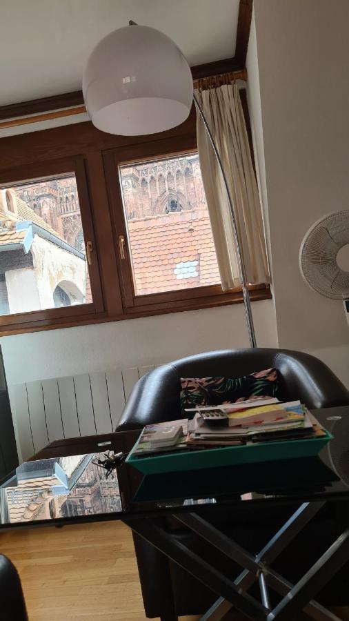 Face A La Cathedrale Apartment Strasbourg Exterior photo