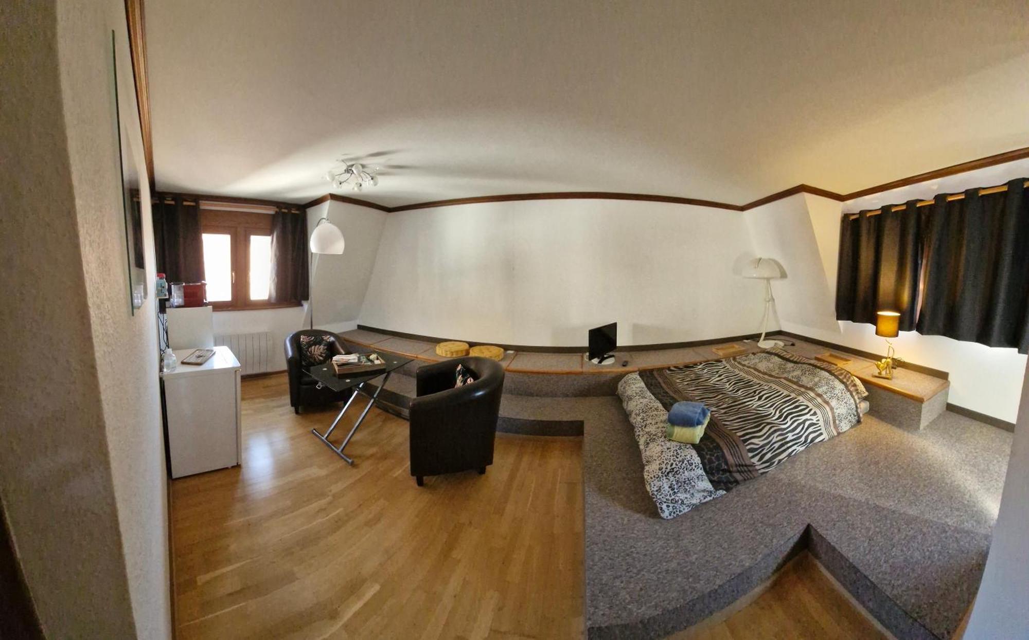 Face A La Cathedrale Apartment Strasbourg Exterior photo