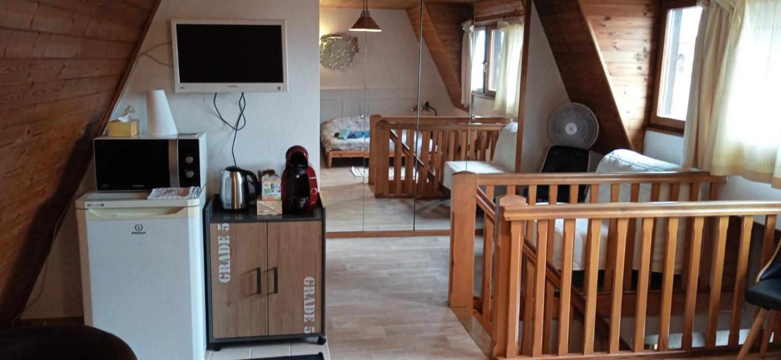 Face A La Cathedrale Apartment Strasbourg Room photo